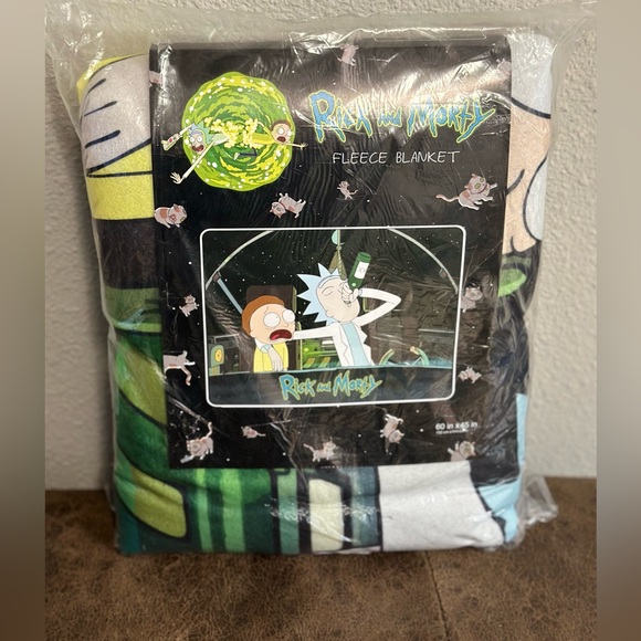 Rick and Morty Fleece Blanket - Picture 1 of 2